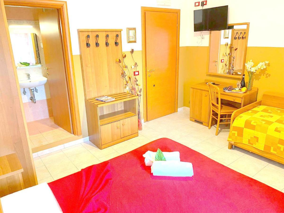 Booking Now Rome-Address Via Palestro,56- Breakfast Included Kültér fotó